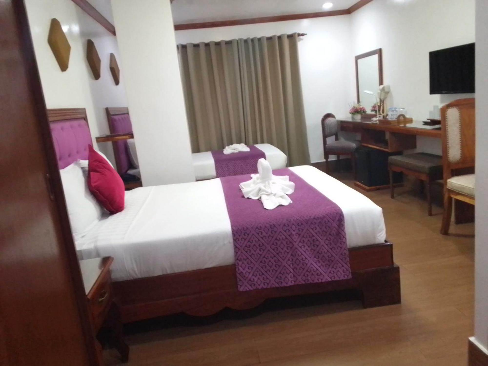 Cln Boutique Hotel Tacloban Exterior foto